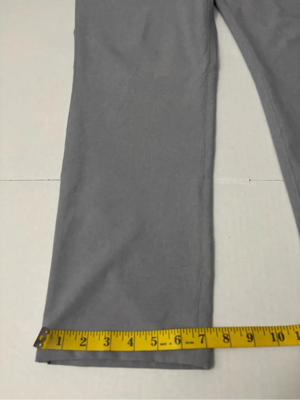 Travis Mathew 32x 28.5 Gray SLACKS Performance Golf Pants